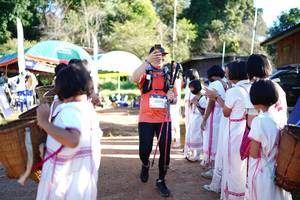 BIB: 3077
                            <button type="button" onclick="openModal(19044487)" class="btn btn-primary btn-sm float-right btn-popup" data-toggle="modal" data-target=".modal-high-quality">
                        <i class="fas fa-shopping-cart"></i> Add to Cart
                    </button>
                                            <button type="button" onclick="isThisMe(19044487, true)" class="btn btn-success btn-sm float-right btn-popup btn-isme hidden" data-toggle="tooltip" data-placement="bottom" title="นี่คือรูปของคุณใช่ไหม คลิกที่นี่เพื่อเอาเข้าอัลบั้ม">
                        <i class="fas fa-plus"></i> Add to album
                    </button>
                    <button type="button" onclick="isThisMe(19044487, false)" class="btn btn-warning btn-sm float-right btn-popup btn-isnotme hidden">
                        <i class="fas fa-ban"></i> Remove from album
                    </button>